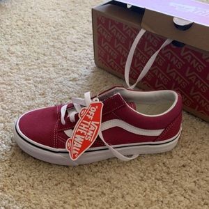 Old skool women’s vans